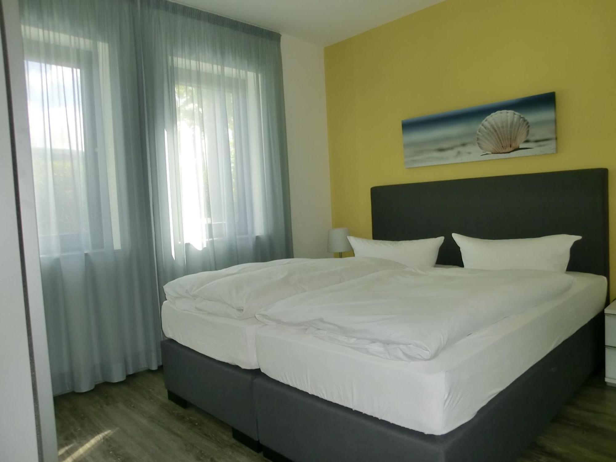 Kleeblatthaus Putbus Ruegen Apartment Luaran gambar