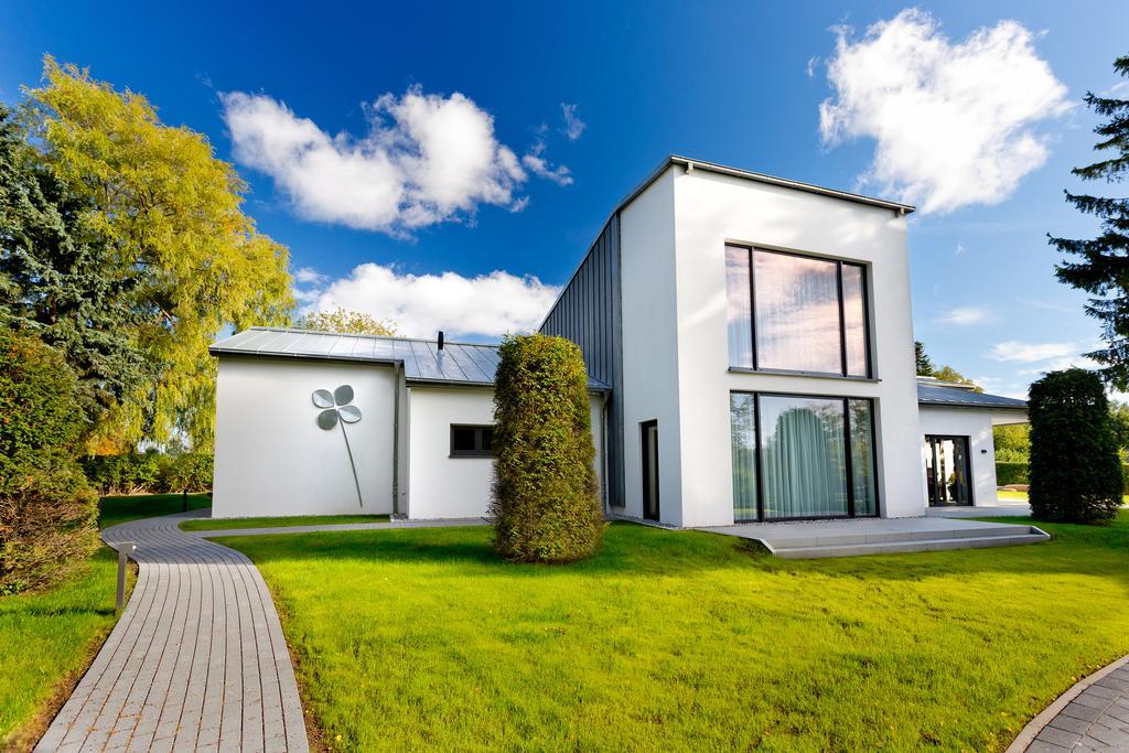 Kleeblatthaus Putbus Ruegen Apartment Luaran gambar