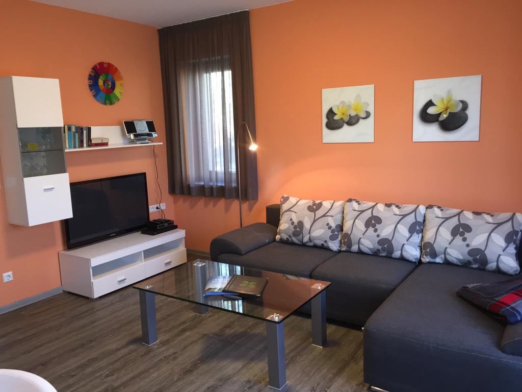 Kleeblatthaus Putbus Ruegen Apartment Luaran gambar