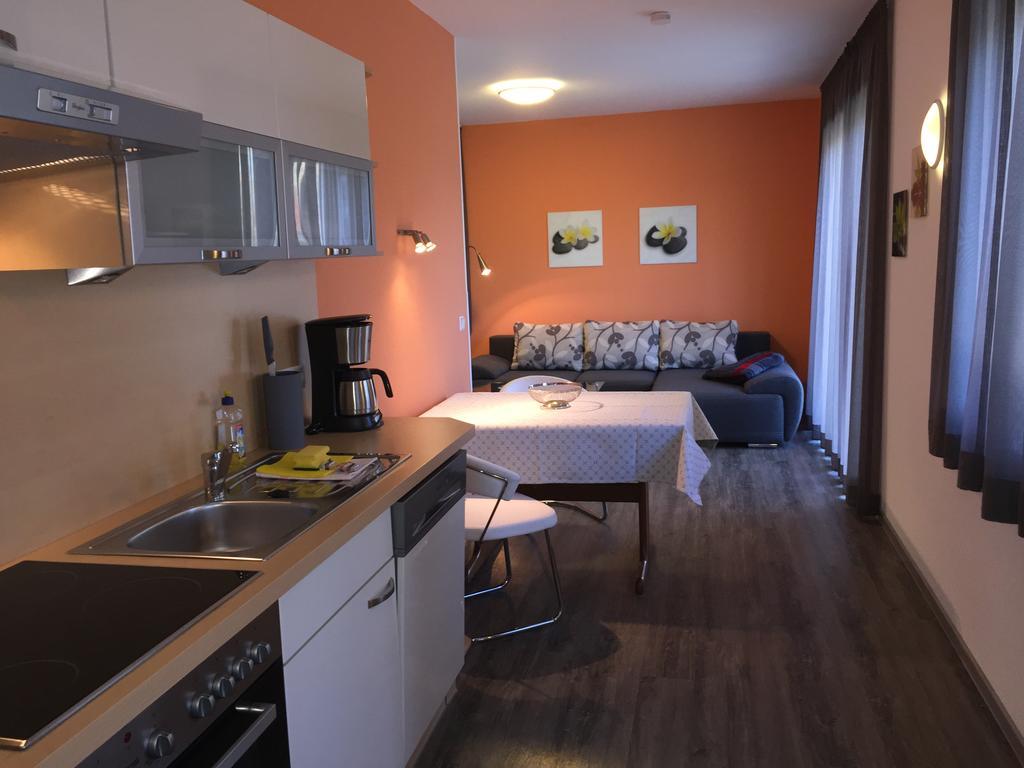Kleeblatthaus Putbus Ruegen Apartment Luaran gambar