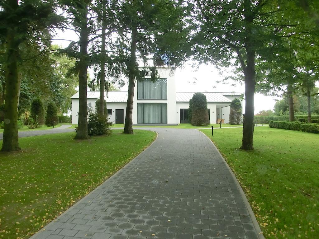 Kleeblatthaus Putbus Ruegen Apartment Luaran gambar