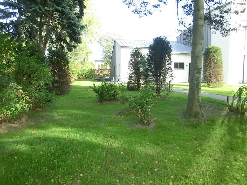 Kleeblatthaus Putbus Ruegen Apartment Luaran gambar