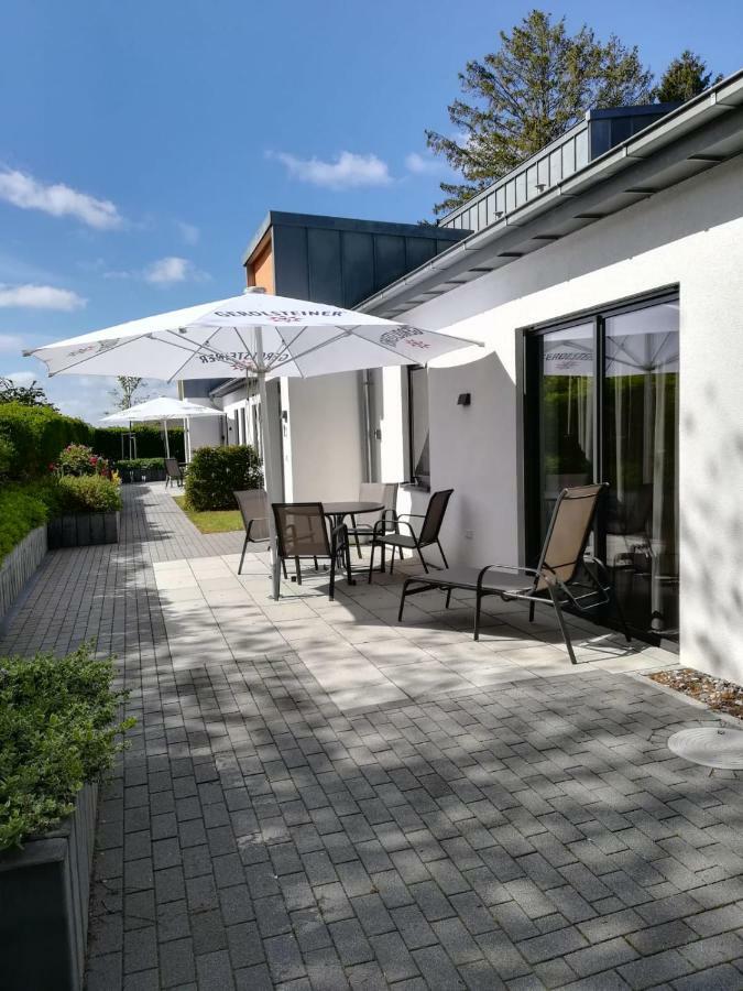 Kleeblatthaus Putbus Ruegen Apartment Luaran gambar